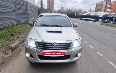 Toyota Hilux VII, 2012 год, 1 500 000 рублей, 13 фотография