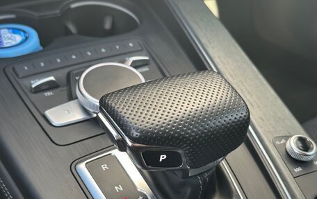 Audi A4, 2019 год, 3 200 000 рублей, 13 фотография