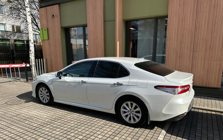 Toyota Camry, 2020 год, 2 850 000 рублей, 18 фотография