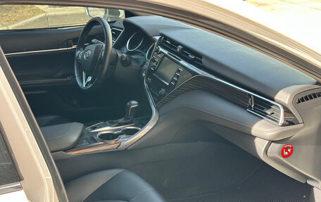 Toyota Camry, 2020 год, 2 850 000 рублей, 23 фотография