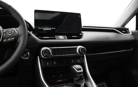 Toyota RAV4, 2024 год, 4 490 000 рублей, 8 фотография
