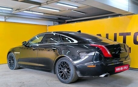 Jaguar XJ IV (X351), 2013 год, 2 260 000 рублей, 10 фотография