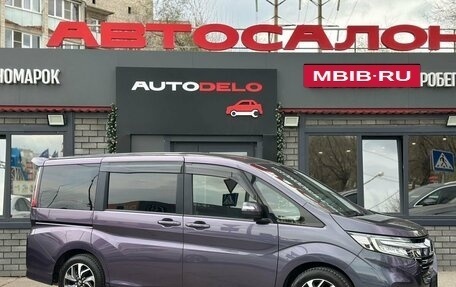 Honda Stepwgn IV, 2017 год, 2 420 000 рублей, 3 фотография
