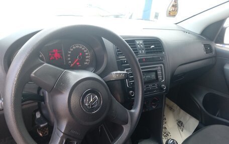 Volkswagen Polo VI (EU Market), 2013 год, 735 000 рублей, 7 фотография