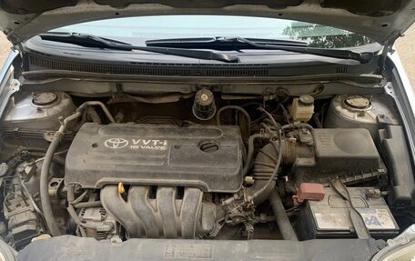 Toyota Corolla, 2005 год, 550 000 рублей, 14 фотография