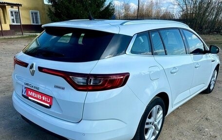 Renault Megane IV, 2018 год, 1 340 000 рублей, 4 фотография