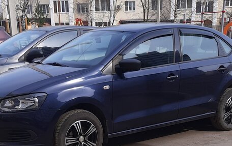 Volkswagen Polo VI (EU Market), 2011 год, 990 000 рублей, 2 фотография