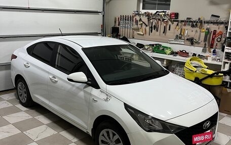 Hyundai Solaris II рестайлинг, 2020 год, 1 090 000 рублей, 4 фотография