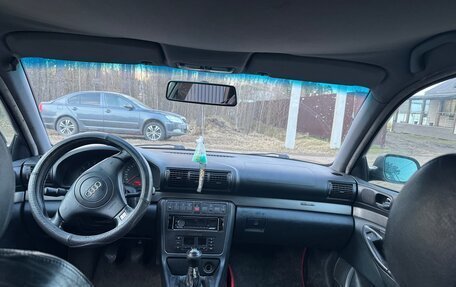 Audi A4, 1999 год, 260 000 рублей, 7 фотография