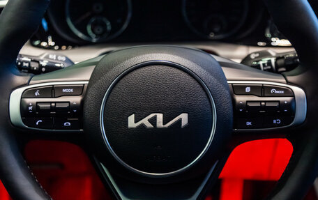 KIA K5, 2024 год, 3 920 000 рублей, 13 фотография