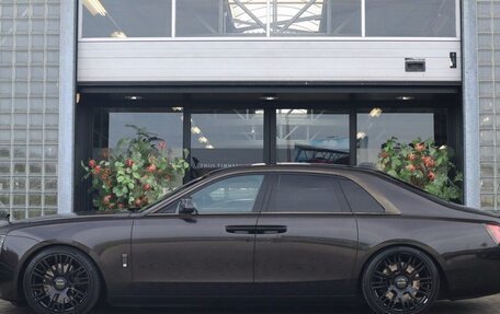 Rolls-Royce Ghost Series II рестайлинг, 2022 год, 37 800 000 рублей, 7 фотография