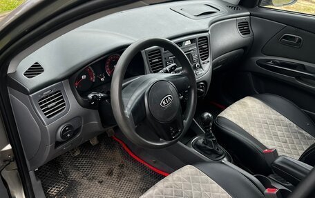 KIA Rio II, 2011 год, 5 фотография