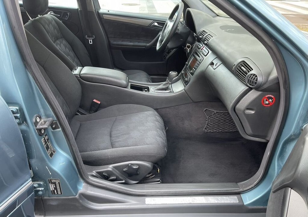 Mercedes-Benz C-Класс, 2001 год, 530 000 рублей, 28 фотография