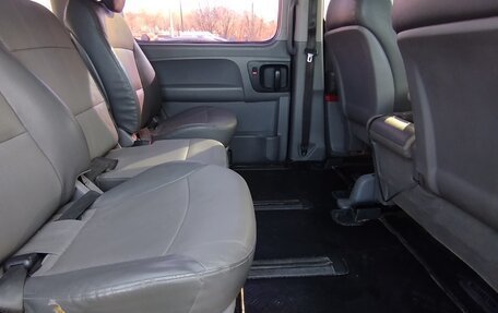 Hyundai Grand Starex Grand Starex I рестайлинг 2, 2012 год, 1 490 000 рублей, 3 фотография