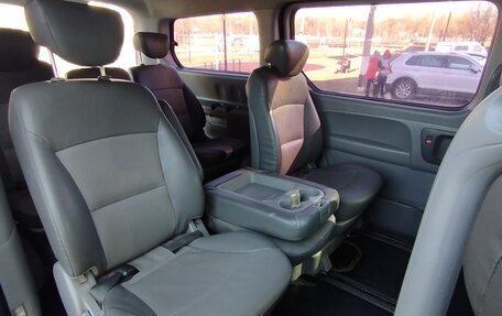 Hyundai Grand Starex Grand Starex I рестайлинг 2, 2012 год, 1 490 000 рублей, 9 фотография