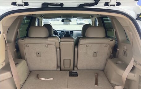 Toyota Highlander III, 2011 год, 2 499 999 рублей, 13 фотография