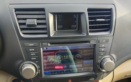 Toyota Highlander III, 2011 год, 2 499 999 рублей, 17 фотография
