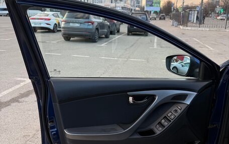 Hyundai Elantra V, 2012 год, 1 090 000 рублей, 21 фотография