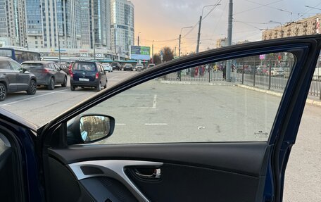 Hyundai Elantra V, 2012 год, 1 090 000 рублей, 23 фотография
