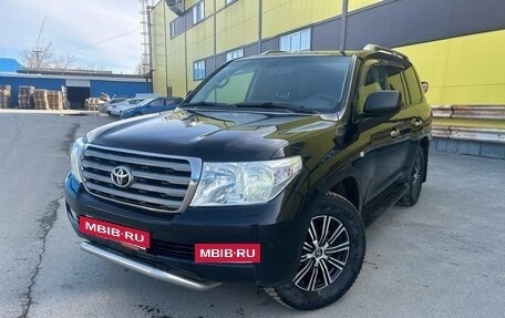 Toyota Land Cruiser 200, 2011 год, 2 900 000 рублей, 4 фотография