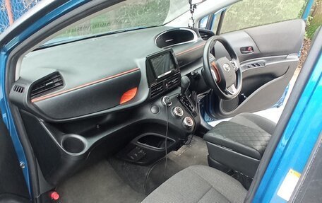 Toyota Sienta II, 2019 год, 1 750 000 рублей, 1 фотография