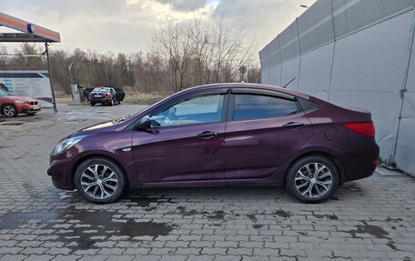 Hyundai Solaris II рестайлинг, 2014 год, 800 000 рублей, 4 фотография