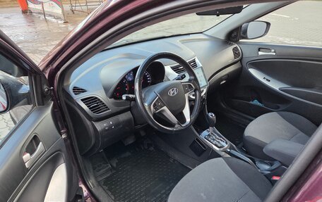 Hyundai Solaris II рестайлинг, 2014 год, 800 000 рублей, 9 фотография