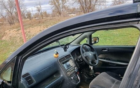 Honda Stream I рестайлинг, 2002 год, 390 000 рублей, 3 фотография