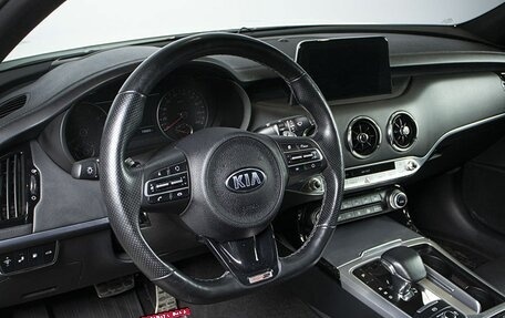 KIA Stinger I, 2019 год, 3 300 000 рублей, 4 фотография