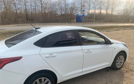Hyundai Solaris II рестайлинг, 2020 год, 1 050 000 рублей, 8 фотография