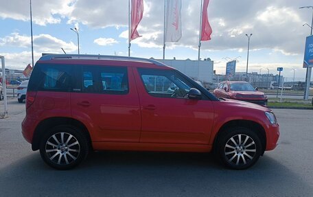 Skoda Yeti I рестайлинг, 2015 год, 1 281 000 рублей, 6 фотография