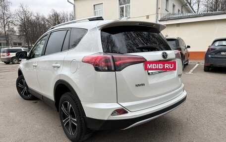 Toyota RAV4, 2016 год, 2 020 000 рублей, 5 фотография