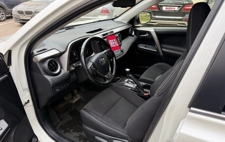 Toyota RAV4, 2016 год, 2 020 000 рублей, 7 фотография