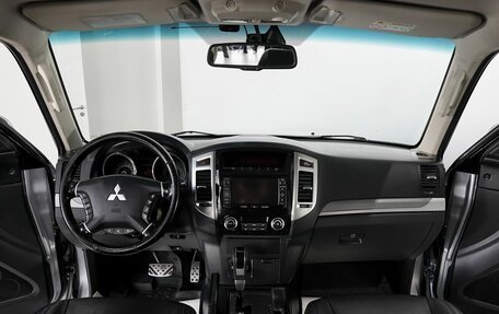 Mitsubishi Pajero IV, 2014 год, 2 190 000 рублей, 7 фотография