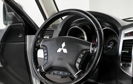 Mitsubishi Pajero IV, 2014 год, 2 190 000 рублей, 8 фотография