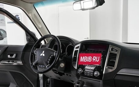 Mitsubishi Pajero IV, 2014 год, 2 190 000 рублей, 9 фотография