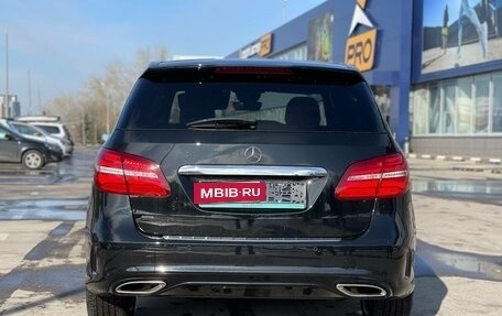 Mercedes-Benz B-Класс, 2018 год, 1 950 000 рублей, 6 фотография