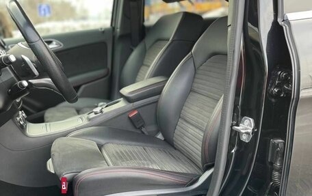 Mercedes-Benz B-Класс, 2018 год, 1 950 000 рублей, 16 фотография