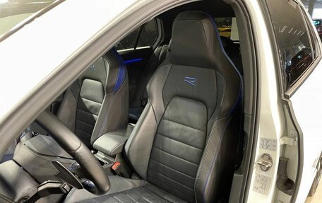 Volkswagen Golf R, 2021 год, 5 590 000 рублей, 12 фотография