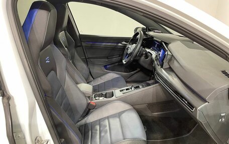 Volkswagen Golf R, 2021 год, 5 590 000 рублей, 15 фотография