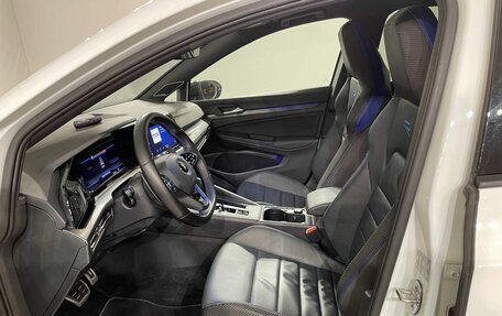 Volkswagen Golf R, 2021 год, 5 590 000 рублей, 14 фотография