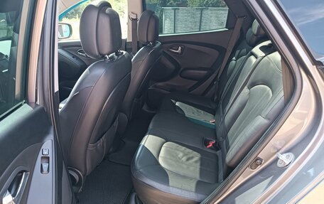 Hyundai ix35 I рестайлинг, 2011 год, 1 550 000 рублей, 17 фотография