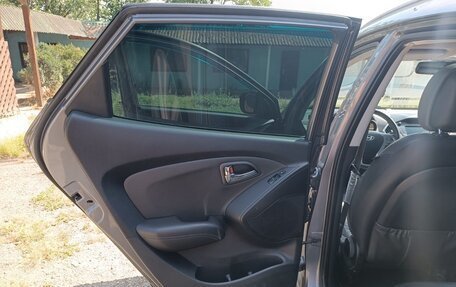 Hyundai ix35 I рестайлинг, 2011 год, 1 550 000 рублей, 16 фотография