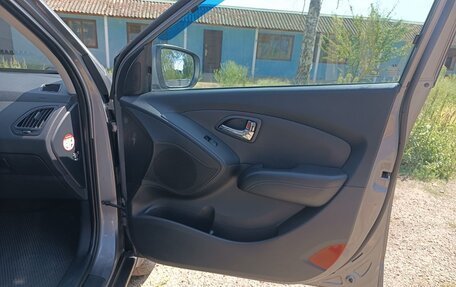 Hyundai ix35 I рестайлинг, 2011 год, 1 550 000 рублей, 20 фотография