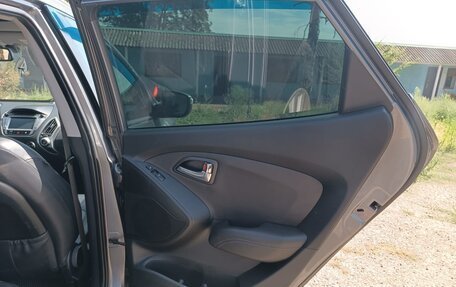 Hyundai ix35 I рестайлинг, 2011 год, 1 550 000 рублей, 18 фотография