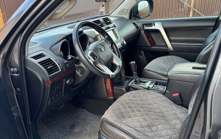 Toyota Land Cruiser Prado 150 рестайлинг 2, 2015 год, 3 300 000 рублей, 8 фотография