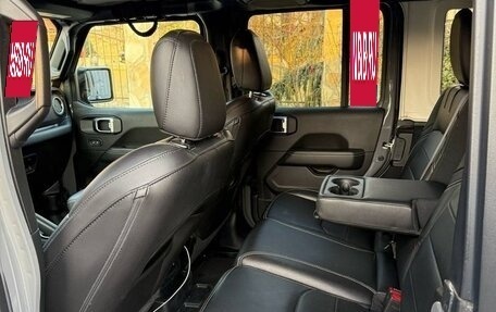 Jeep Wrangler, 2023 год, 4 255 000 рублей, 9 фотография