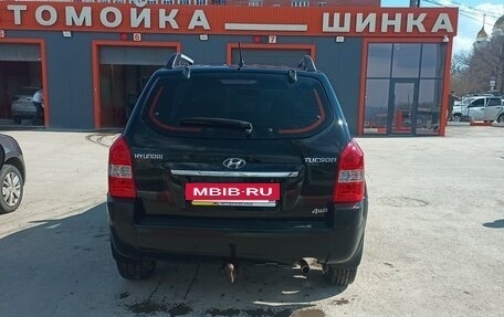 Hyundai Tucson III, 2009 год, 1 000 000 рублей, 16 фотография