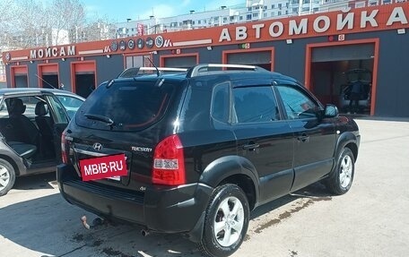 Hyundai Tucson III, 2009 год, 1 000 000 рублей, 11 фотография
