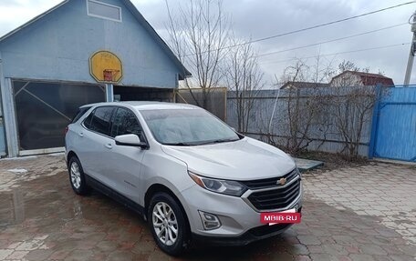 Chevrolet Equinox III, 2017 год, 1 638 000 рублей, 2 фотография
